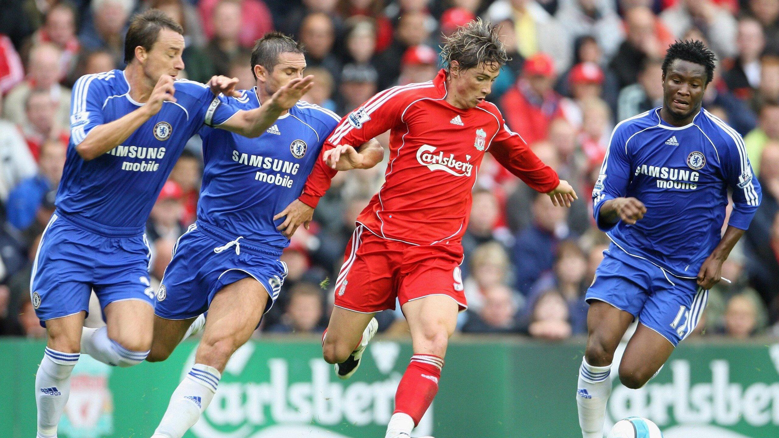 拜仁慕尼黑与新星卡尔续约，年薪跃升700万欧元，揭秘背后的战略与情感纽带